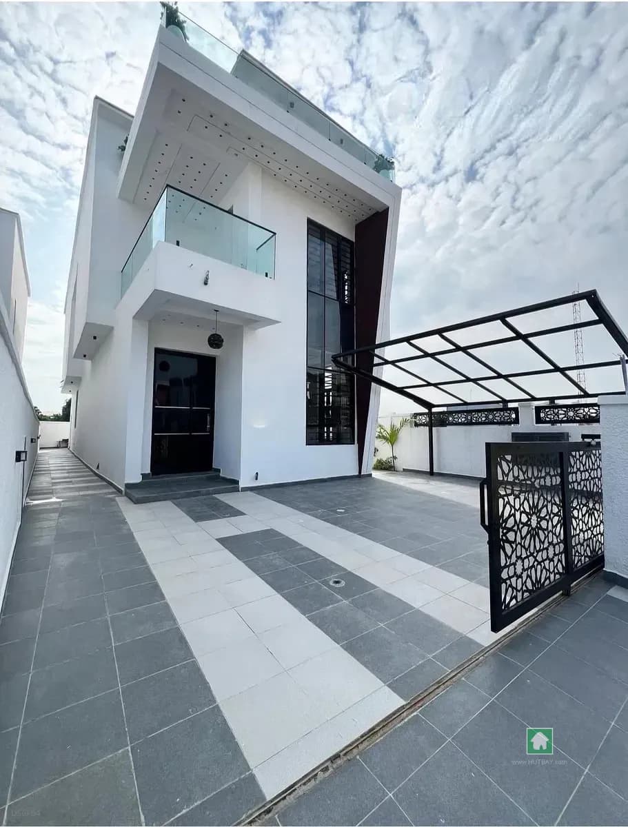 Modern Detached 4-Bedroom Duplex in Sangotedo