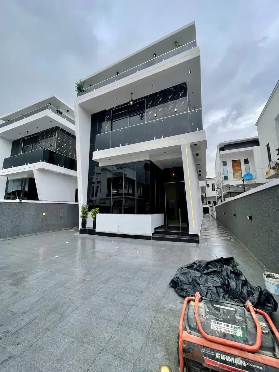 Contemporary 5-Bedroom Detached House for Sale in Sangotedo, Ajah
