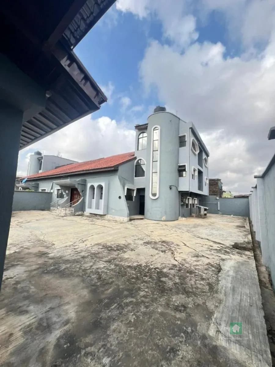 Spacious Detached Property with Ample Parking in Ikotun, Lagos