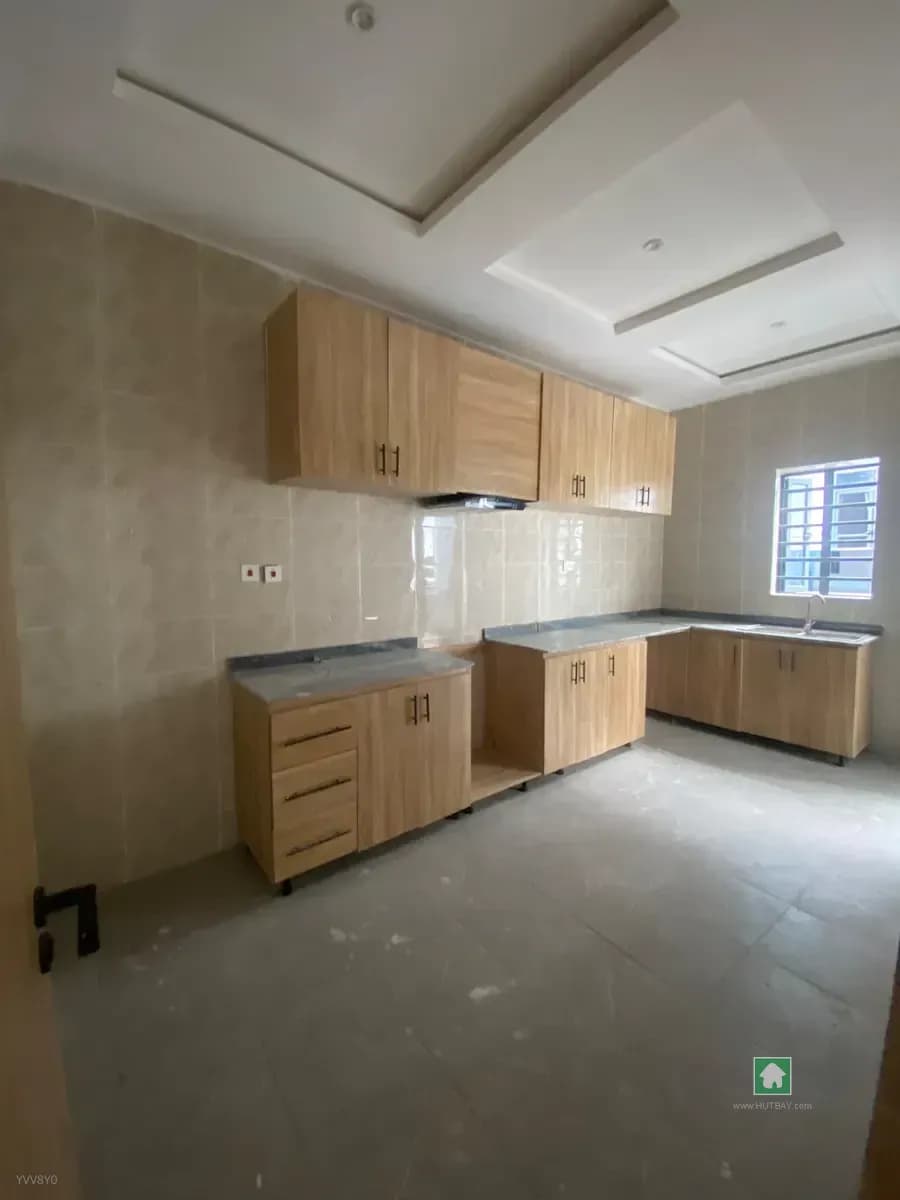 Spacious Flat Apartment for Rent in Sangotedo