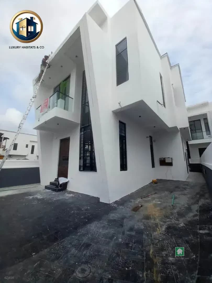Newly Built 5-Bedroom Detached Duplex for Sale in Sangotedo