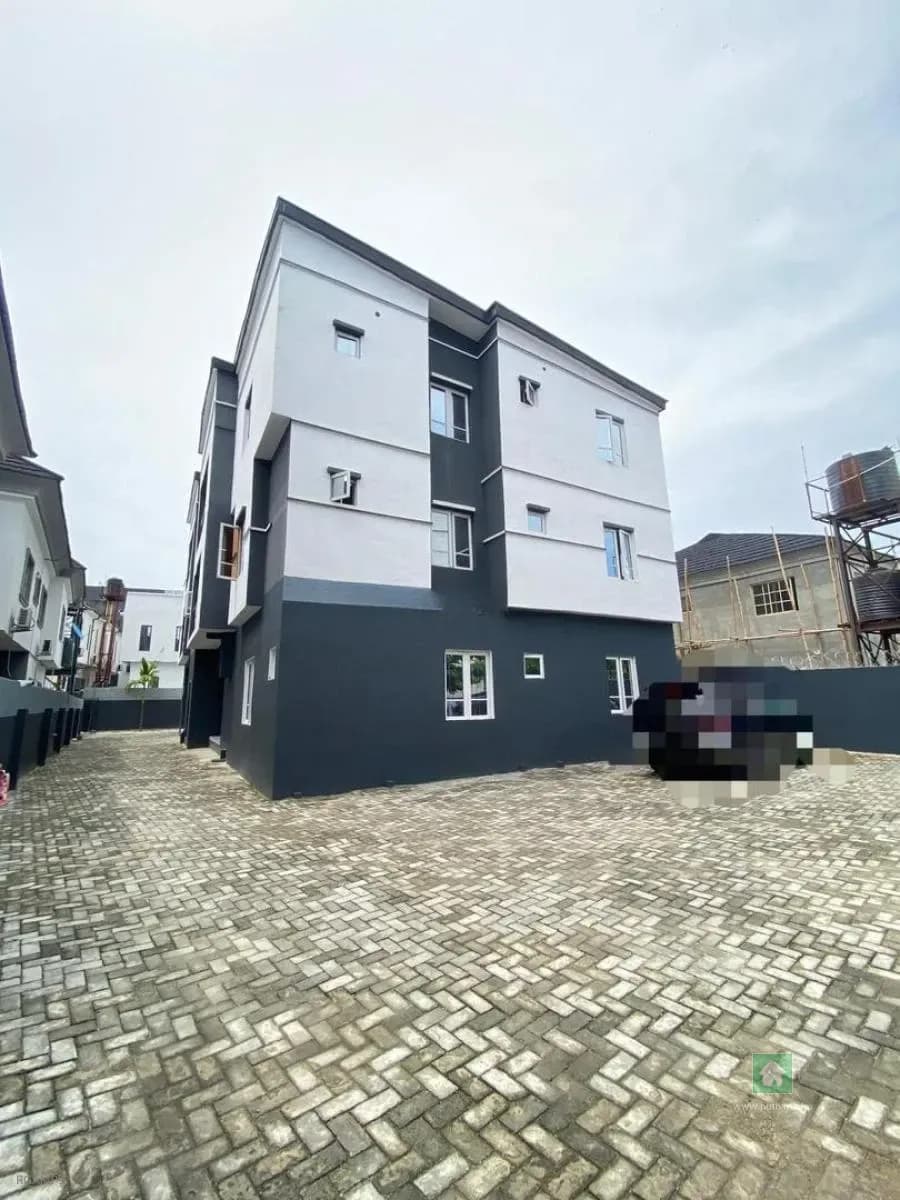 Well-Finished 2-Bedroom Flat Apartment in Sangotedo, Ajah, Lagos