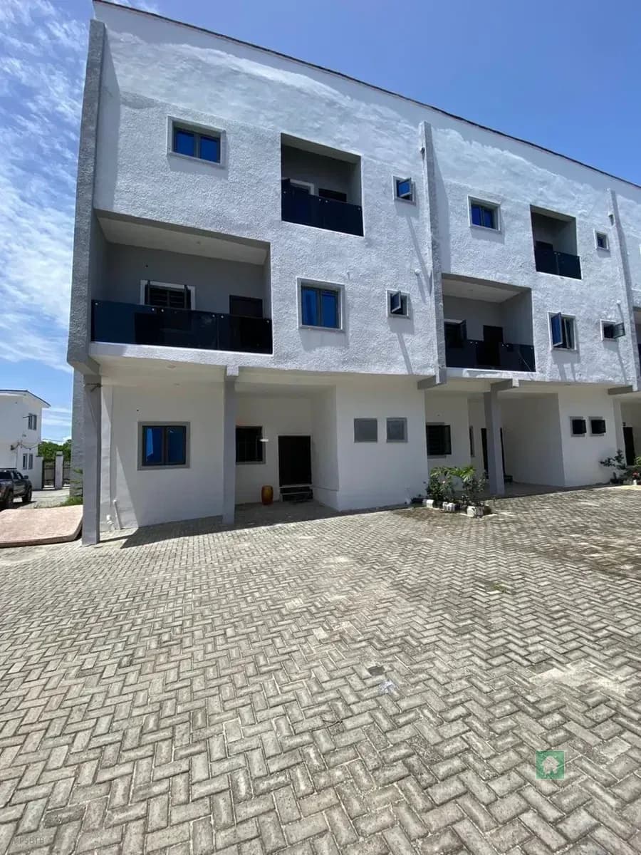 Spacious 4-Bedroom Terrace in Sangotedo with Modern Amenities