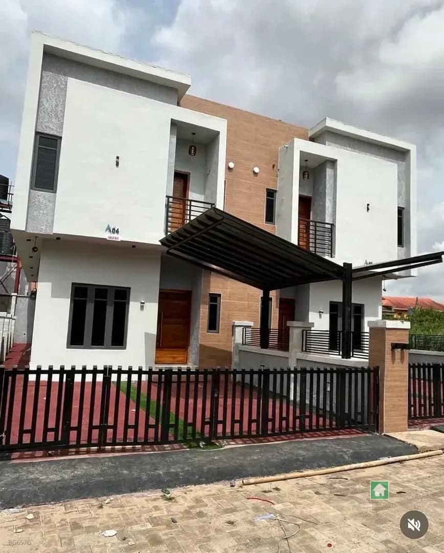 4 Bedroom Semi-Detached Duplex in Ipaja