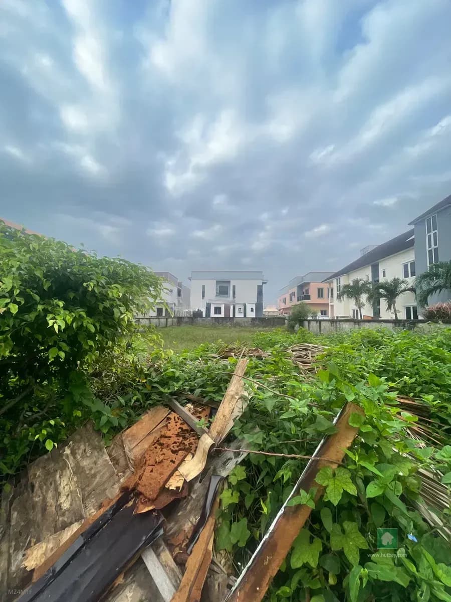 620 Sqm Land Available in Crown Estate, Sangotedo, Ajah, Lagos