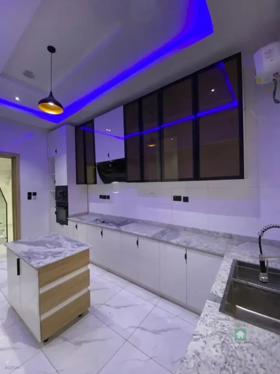 Stylish 4-Bedroom Detached Home in Sangotedo, Ajah