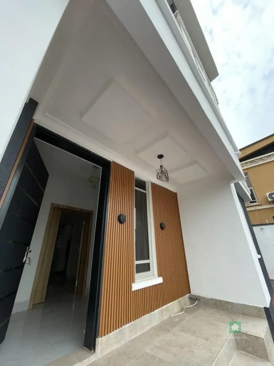 Spacious 8 Bedroom Detached Duplex in Egbeda, Alimosho, Lagos