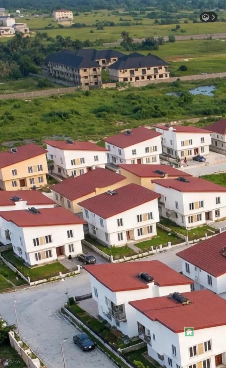 Newly Built 4-Bedroom Detached House in Sangotedo
