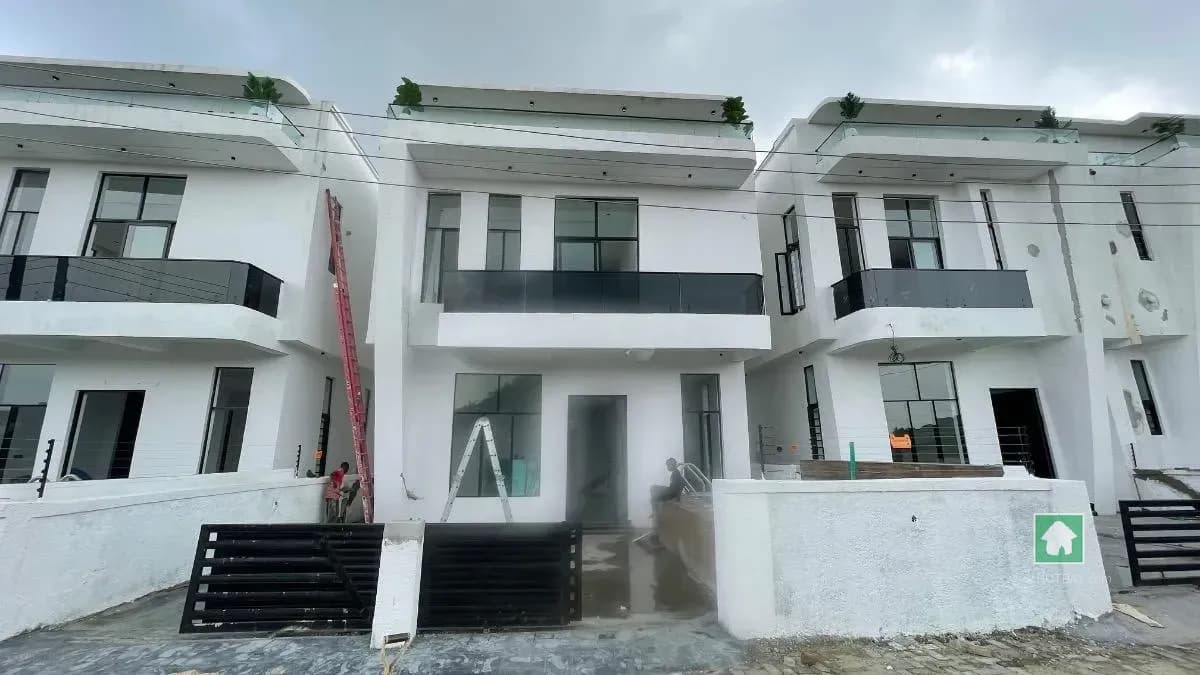 Spacious Detached Home for Sale in Sangotedo
