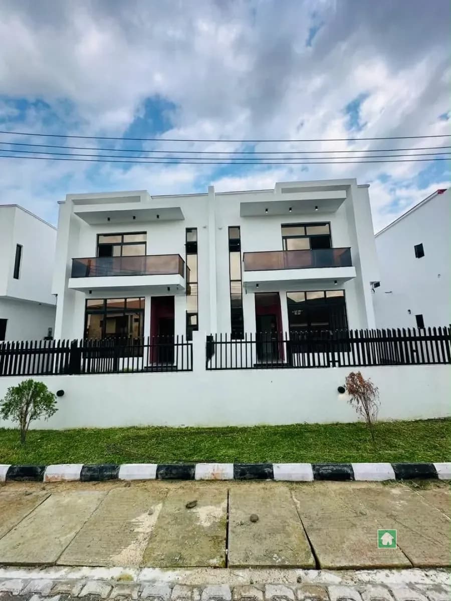 Modern 4 Bedroom Semi-Detached Duplex in Sangotedo, Ajah