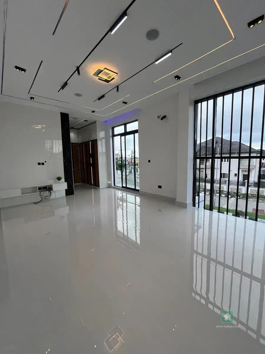 Detached 5-Bedroom Duplex with Pool in Sangotedo, Ajah