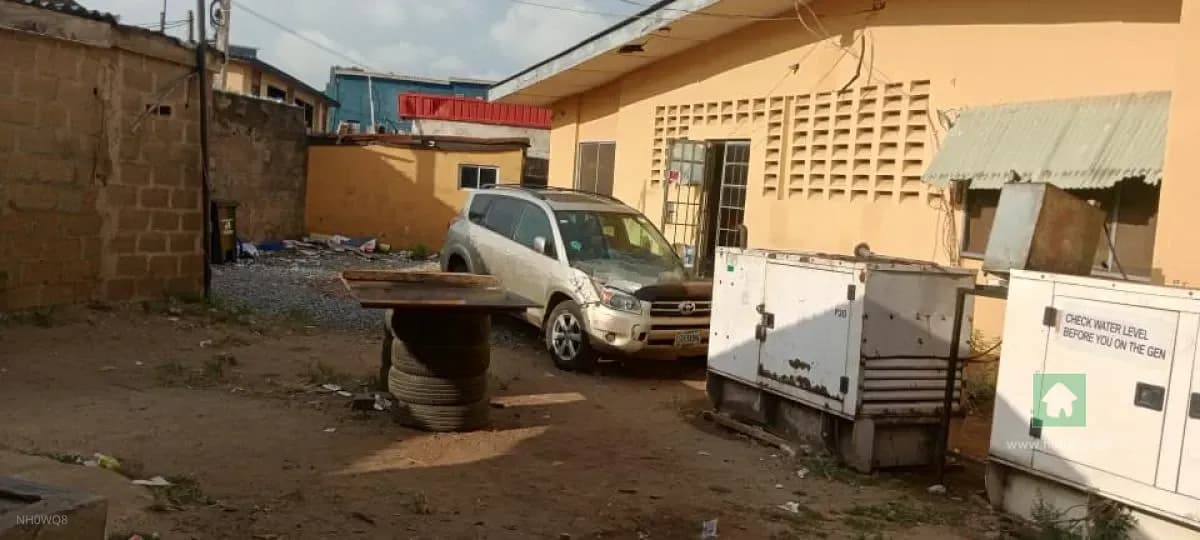 Spacious Bungalow With Commercial Potential in Ogba, Ikeja