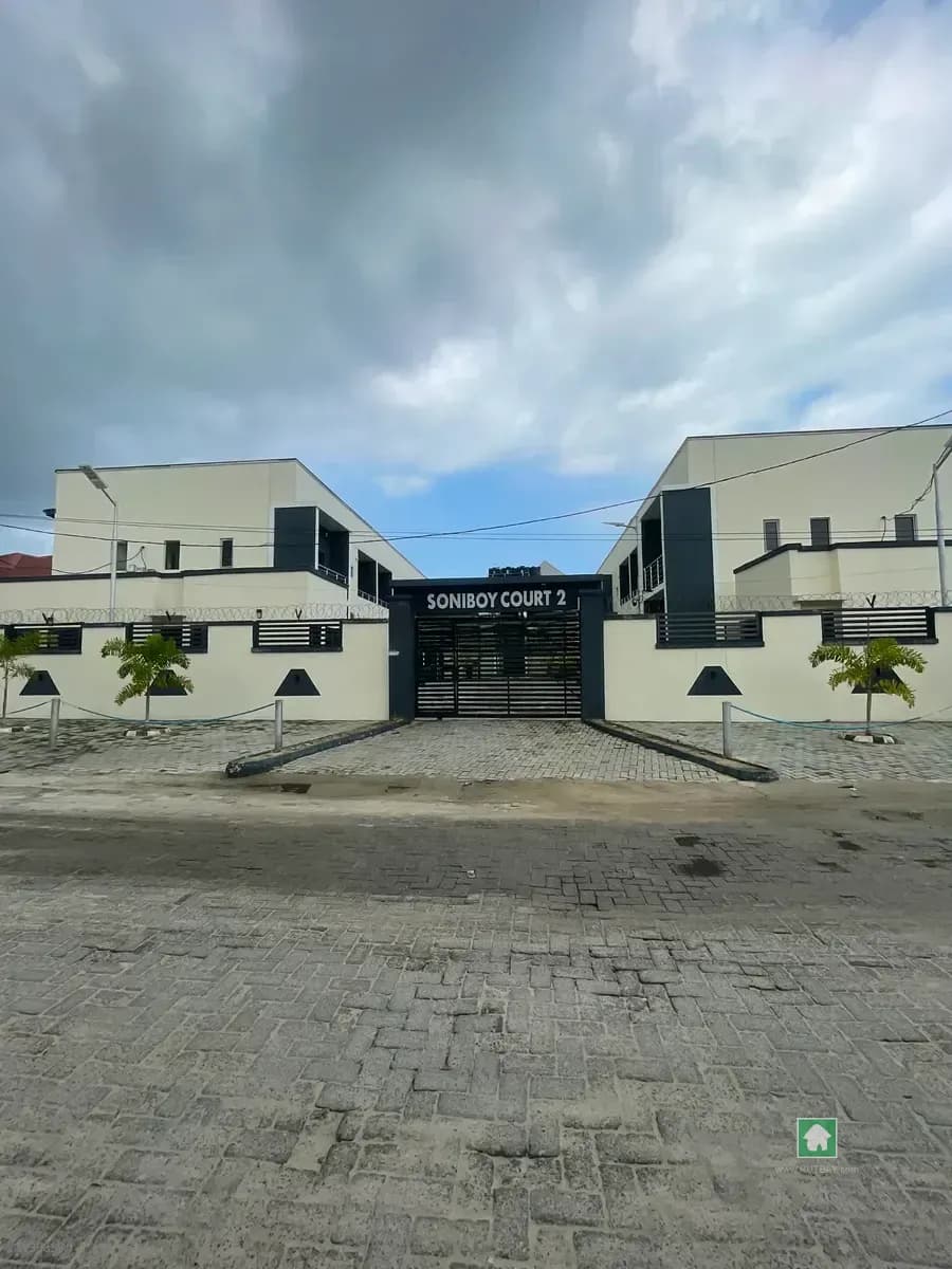 Four Bedroom Terrace Duplex in Sangotedo, Ajah, Lagos