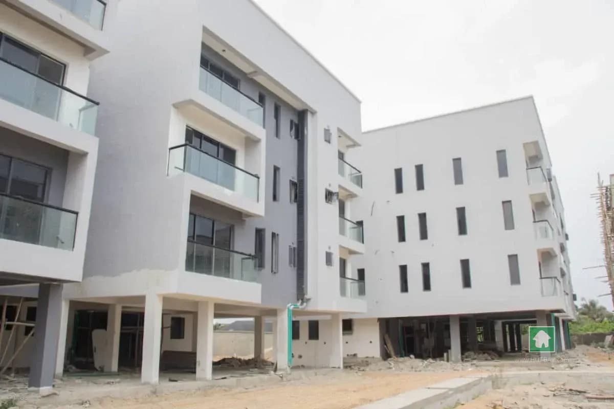 Modern 3 Bedroom Flat in Sangotedo, Ajah