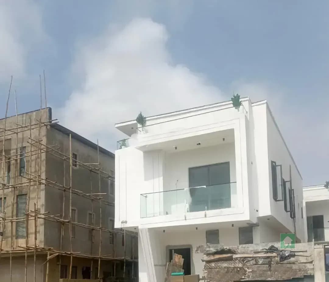Spacious Detached 4-Bedroom Home in Sangotedo, Ajah