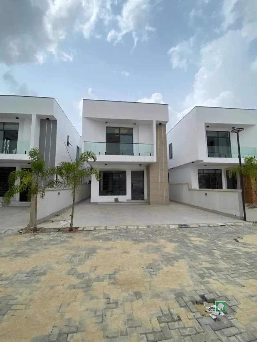 4 Bedroom Semi Detached House for Rent in Sangotedo, Ajah