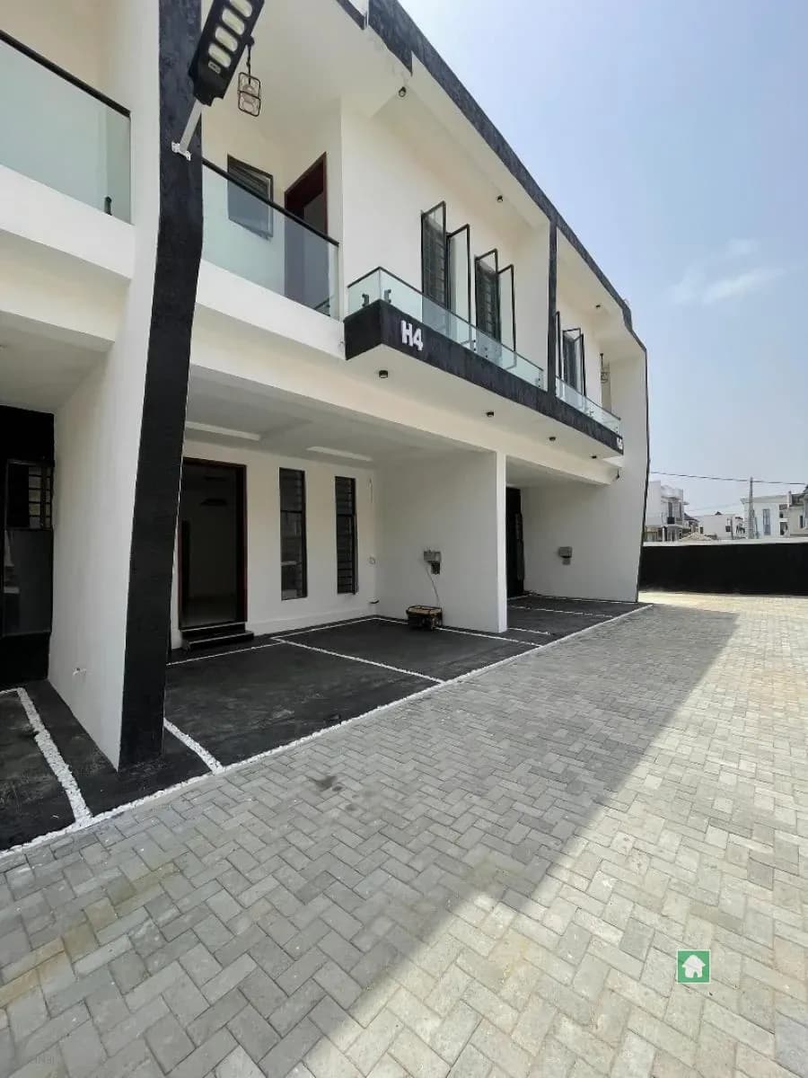 Three-Bedroom Terrace for Rent in Sangotedo, Ajah