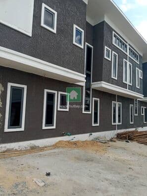 Newly Built 5Bed Duplex